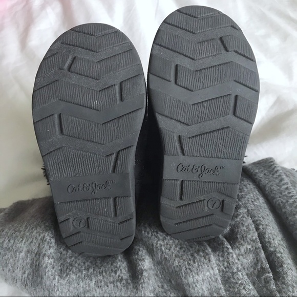 ⛔️SOLD⛔️ Cat & Jack Toddler Black Suede Boots - Picture 4 of 8